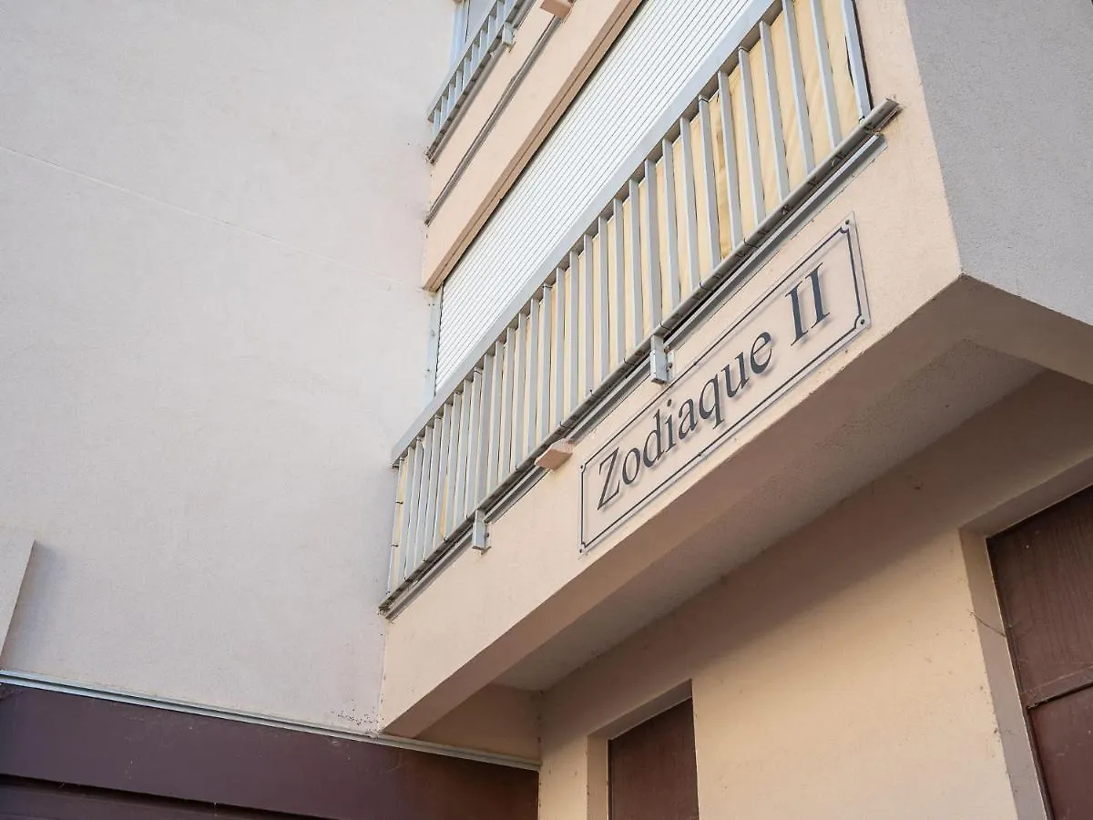 Apartment Le Zodiaque Ii-3 By Interhome Hyères